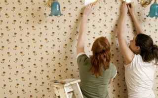 Как очистить стену от краски для поклейки обоев