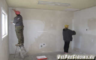 Как подготовить стены для поклейки обоев под покраску