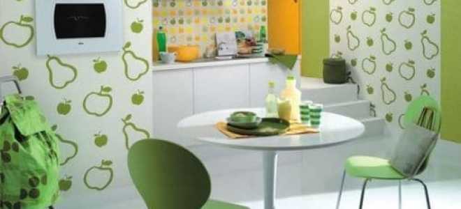 Поклейка двумя видами обоев кухни